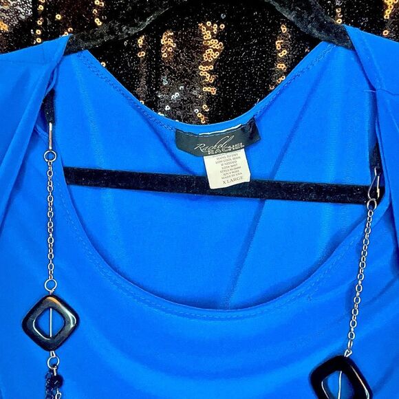Blue‎ Women's Blouse with Necklace - Picture 5 of 7